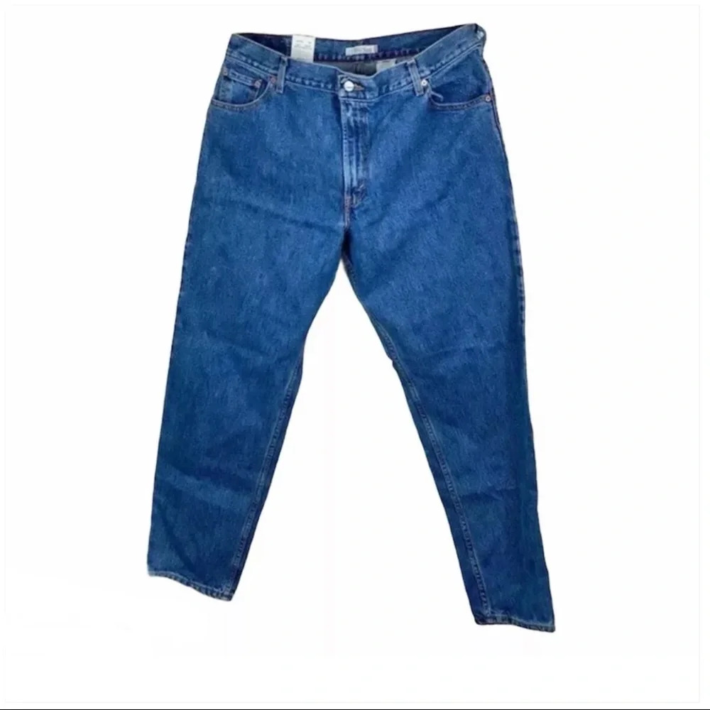 Levi’s NWT VINTAGE Relaxed High Rise Tapered Jeans
